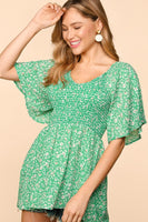 PLUS FLORAL SMOCKED FLUTTER TOP