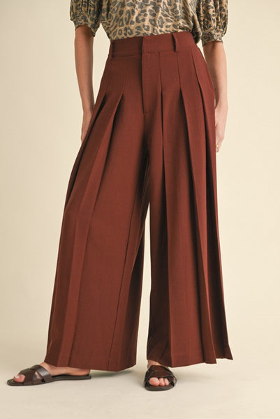 Pleated Wide Pants