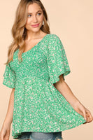 PLUS FLORAL SMOCKED FLUTTER TOP